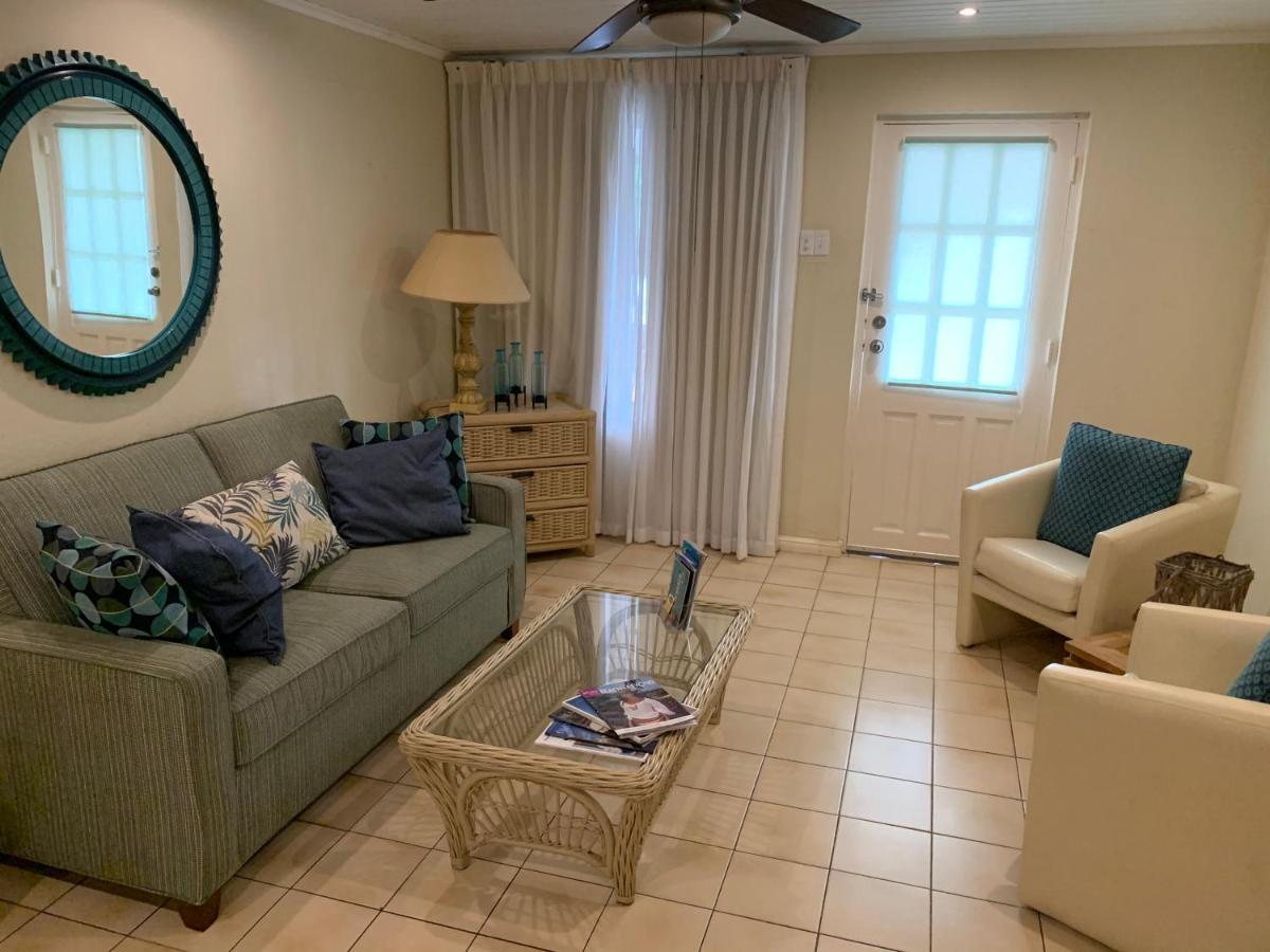 Bananas Apartments Adults Only Palm Beach Luaran gambar